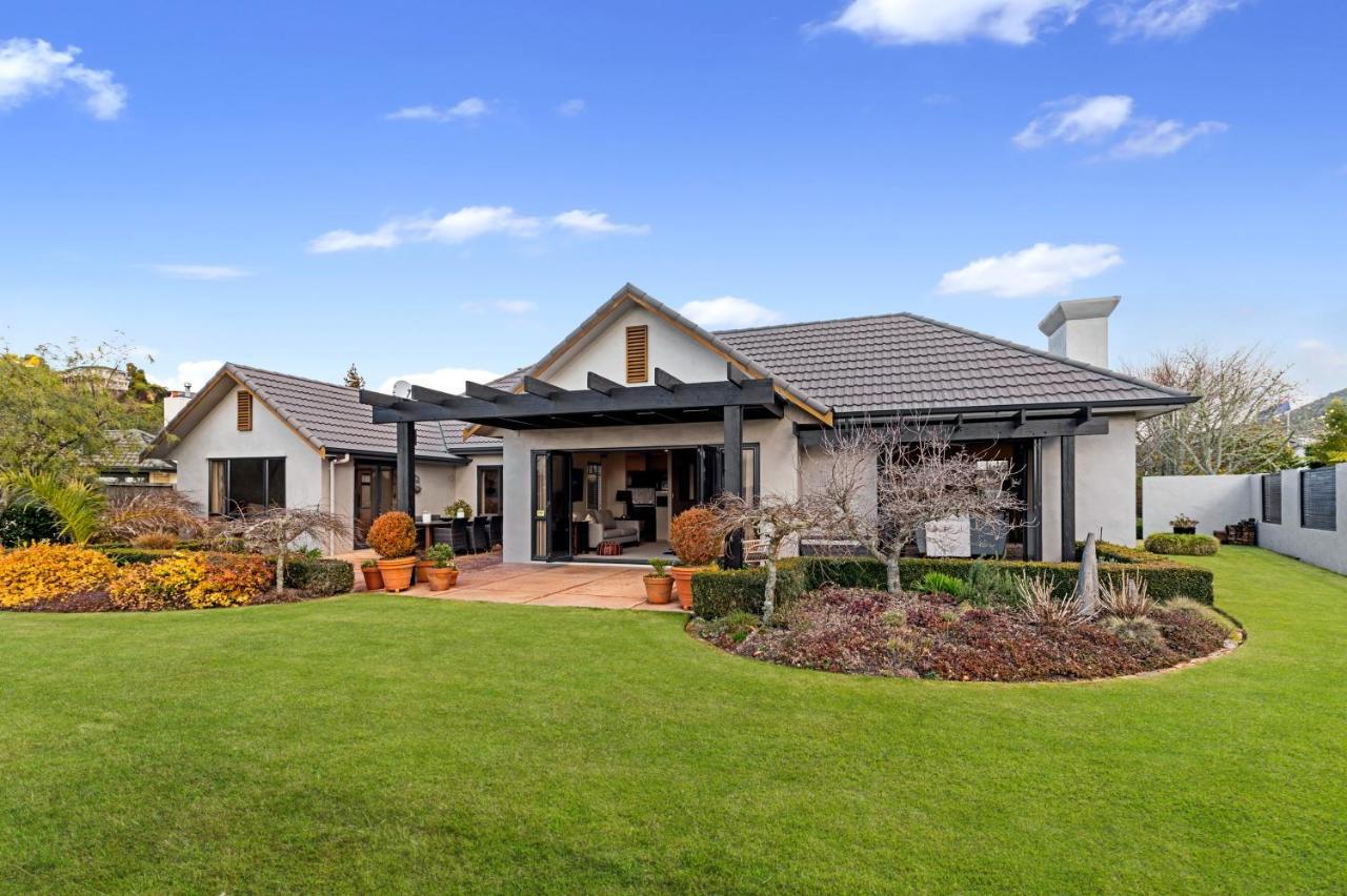 Taha Moana Villa Rotorua Exterior foto